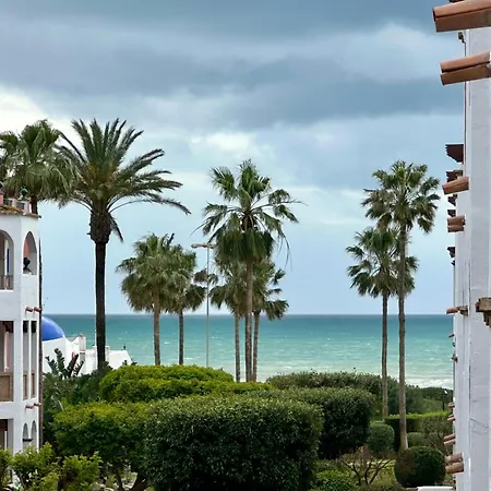 Marina Zahara Zahara de los Atunes